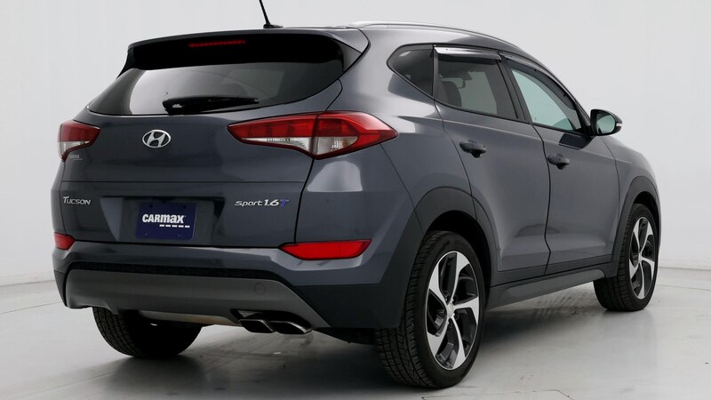 2016 Hyundai Tucson Sport 8