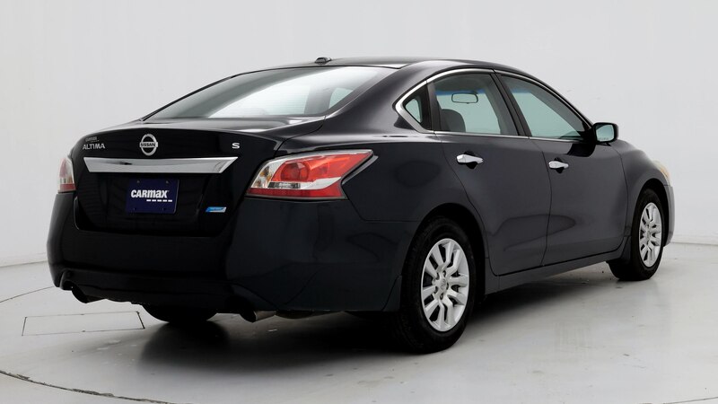 2014 Nissan Altima S 8