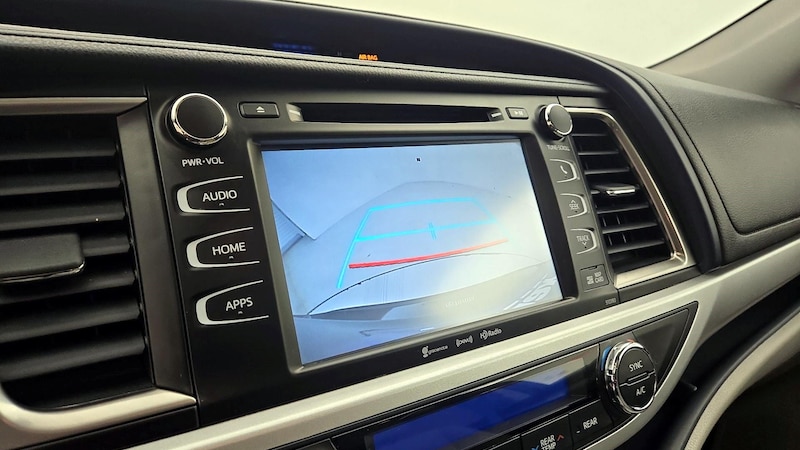 2019 Toyota Highlander XLE 14
