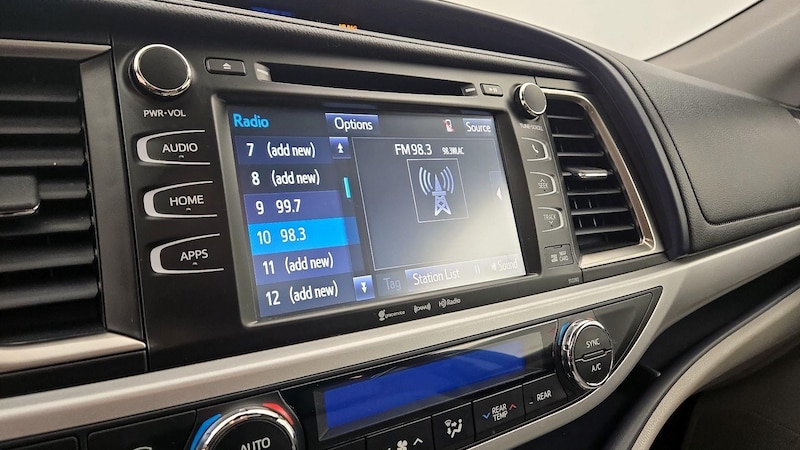 2019 Toyota Highlander XLE 15