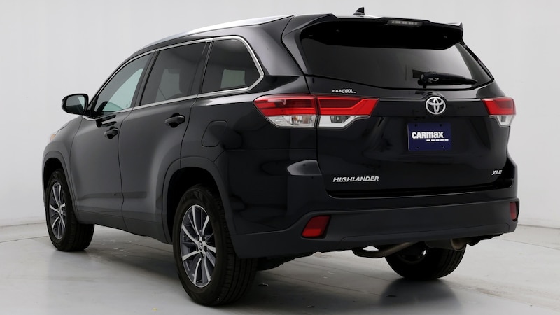 2019 Toyota Highlander XLE 2