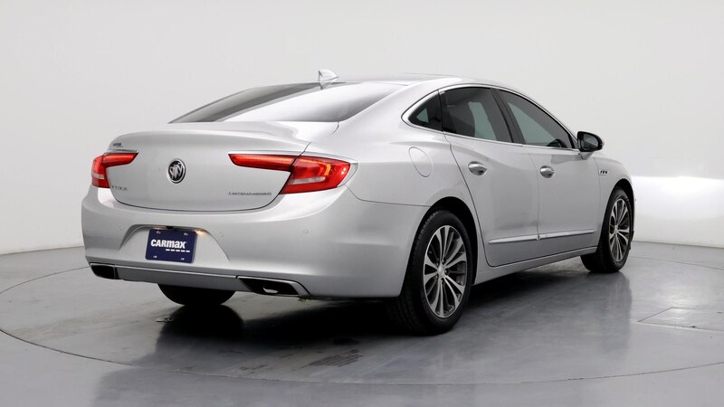 2017 Buick LaCrosse Essence 8