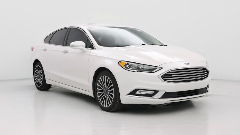 2017 Ford Fusion SE Hero Image