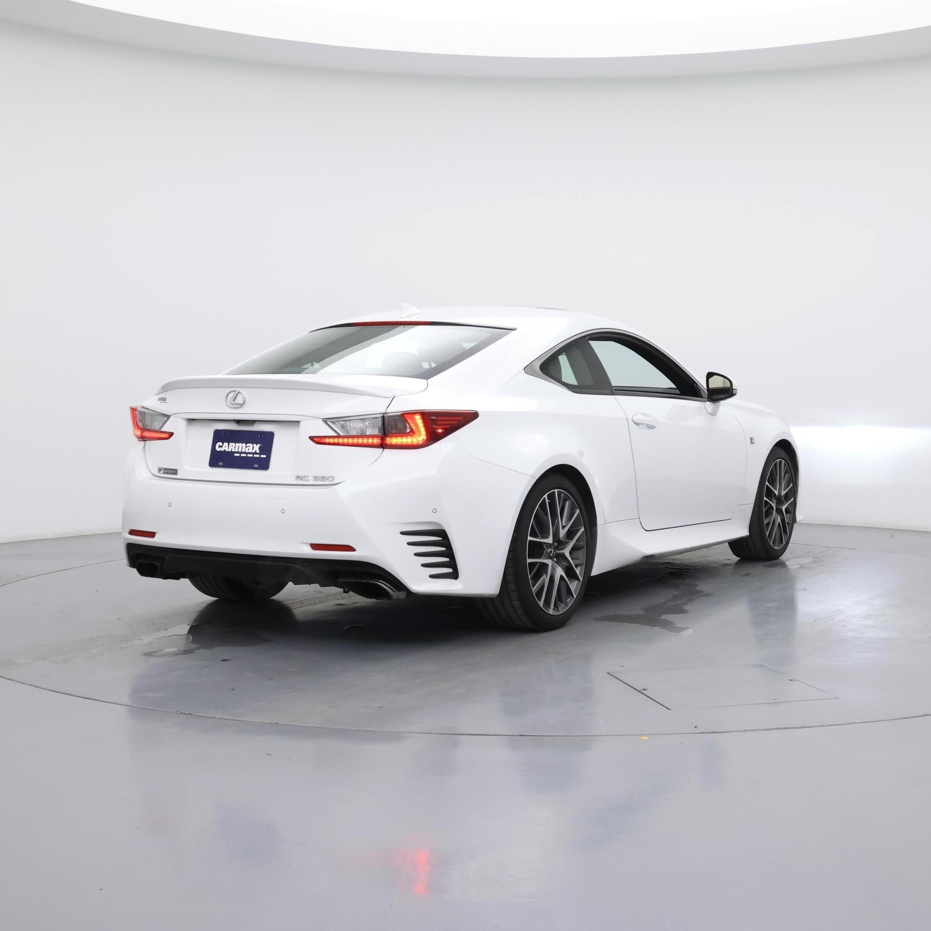 Thumbnail: 2017 Lexus RC - 8