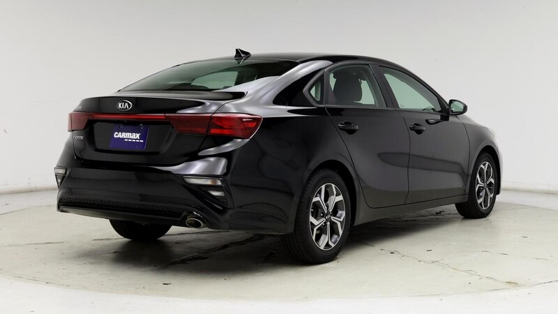 2021 Kia Forte LXS 8