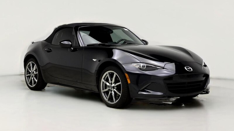 2022 Mazda MX-5 Miata Grand Touring Hero Image