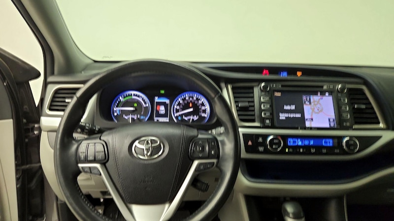 2019 Toyota Highlander Limited Platinum 10