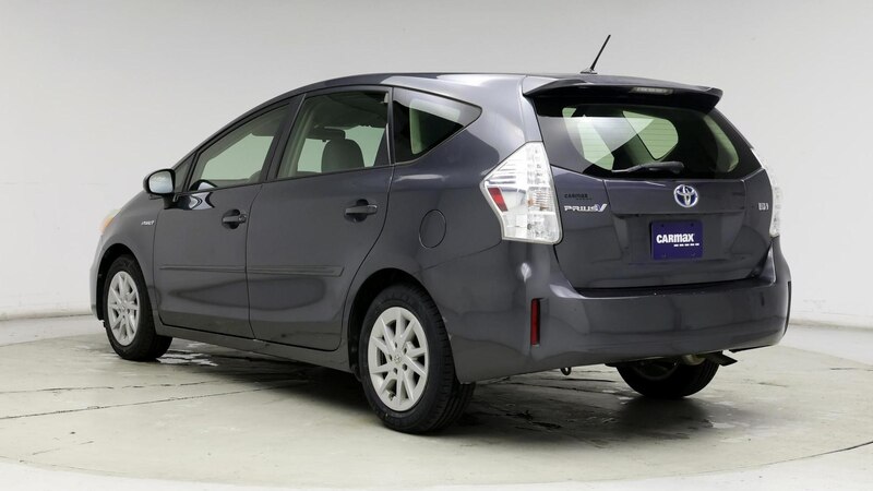 2013 Toyota Prius v Two 2