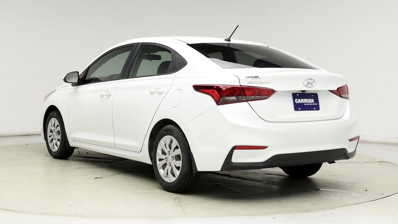 2020 Hyundai Accent SE 2