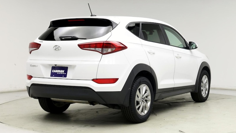 2017 Hyundai Tucson SE 8