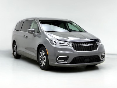 2022 Chrysler Pacifica Hybrid Touring L -
                Charlotte, NC