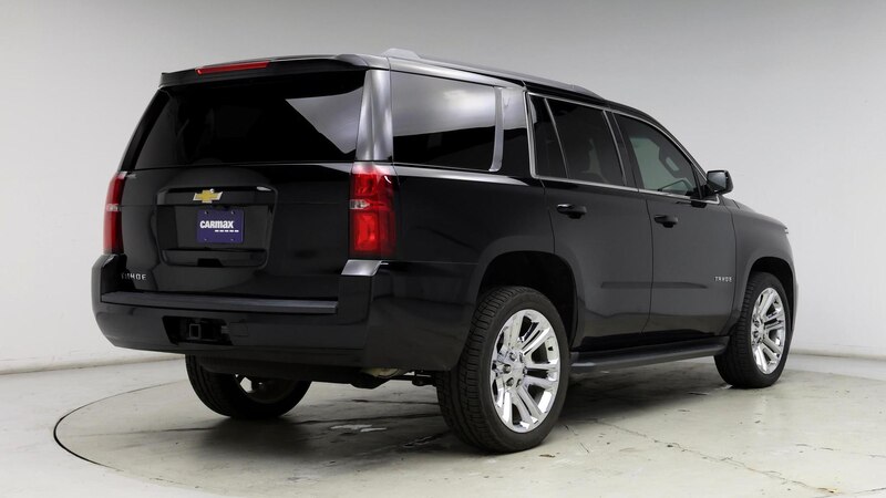 2018 Chevrolet Tahoe LS 8