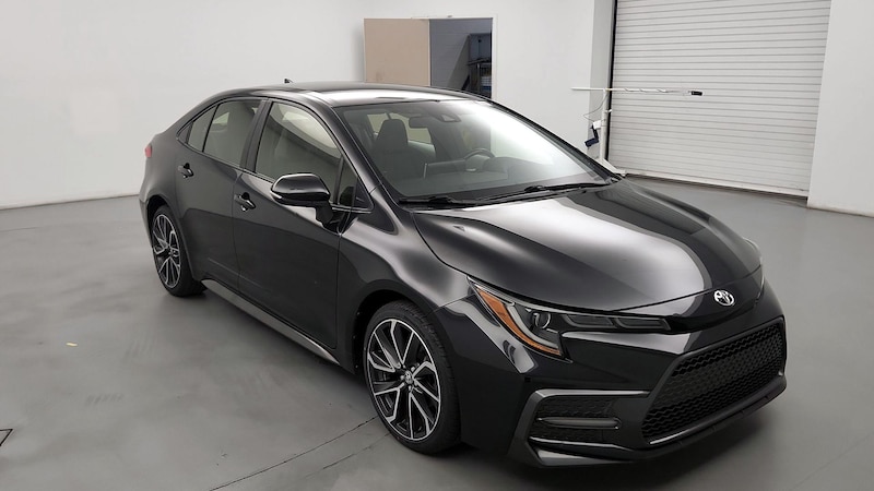 2020 Toyota Corolla SE Hero Image