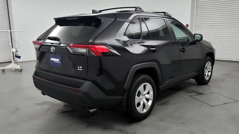 2020 Toyota RAV4 LE 5