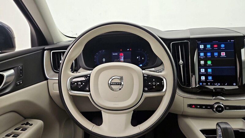 2023 Volvo XC60 B5 Plus 10