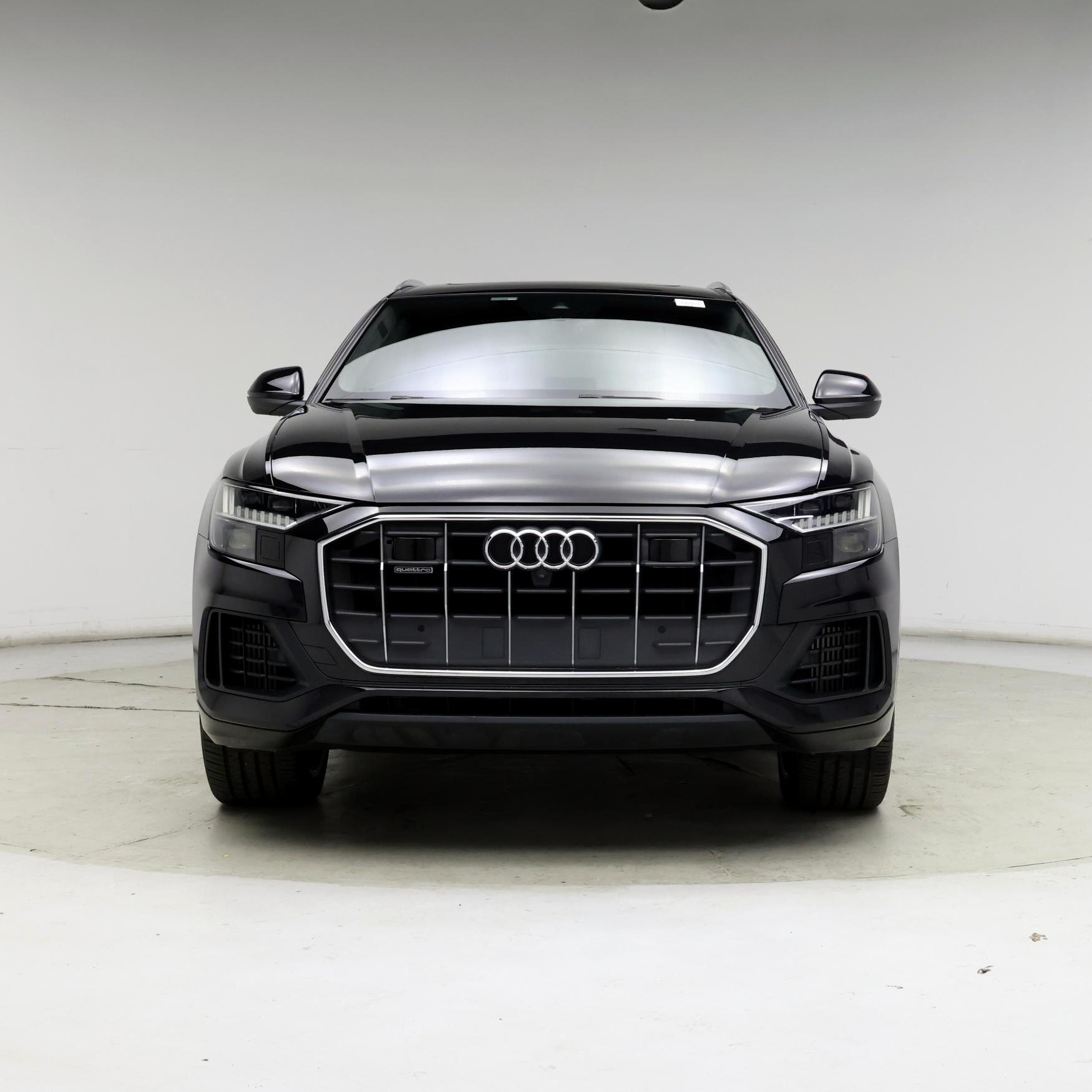 Thumbnail: 2019 Audi Q8 - 5