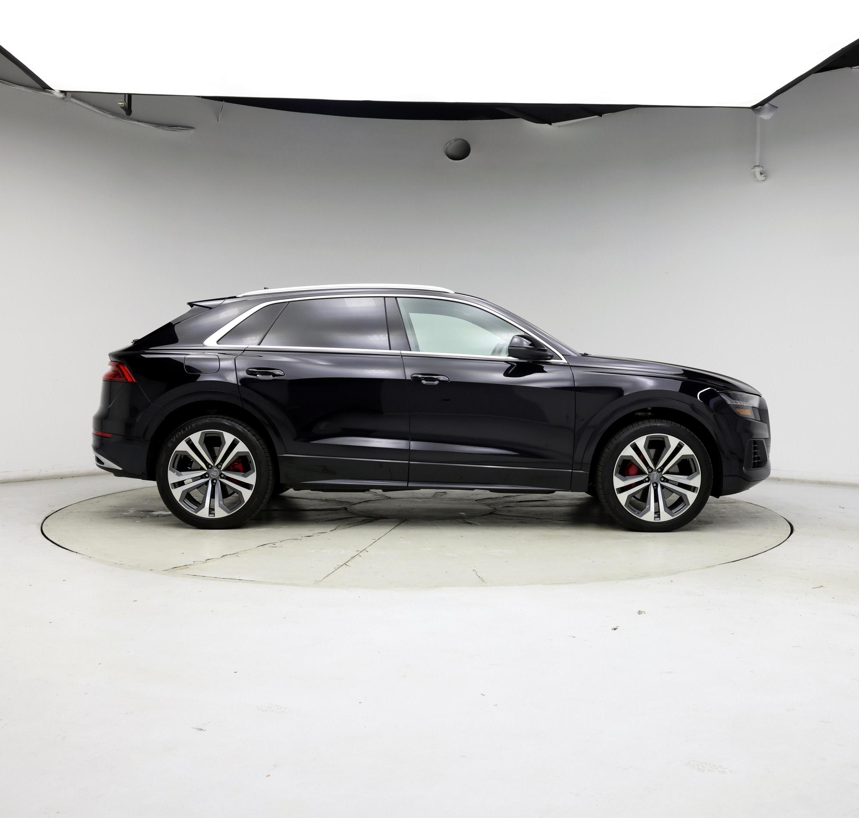 Thumbnail: 2019 Audi Q8 - 7