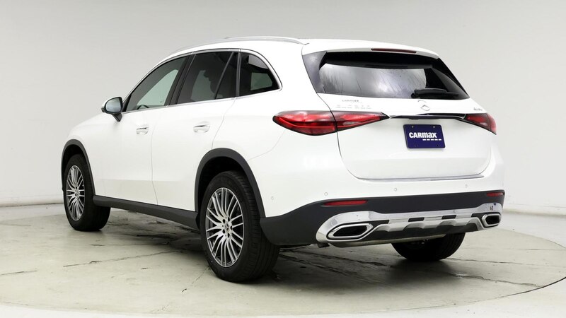 2023 Mercedes-Benz GLC 300 2