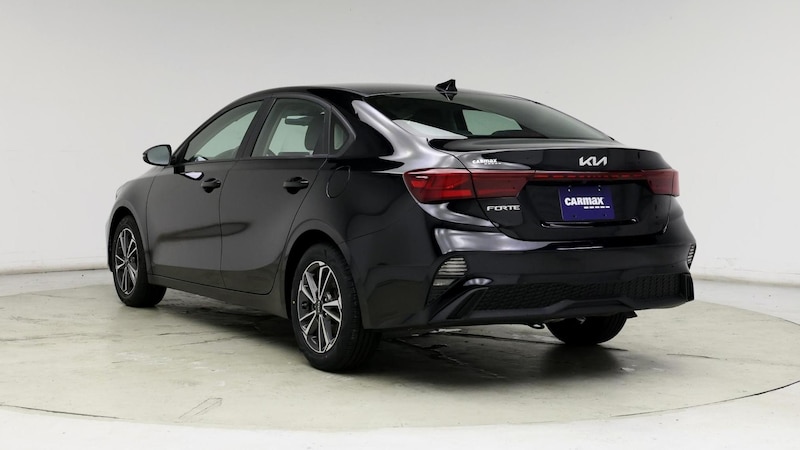 2022 Kia Forte LXS 2