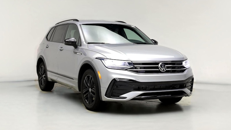 2022 Volkswagen Tiguan SE R-Line Black Hero Image