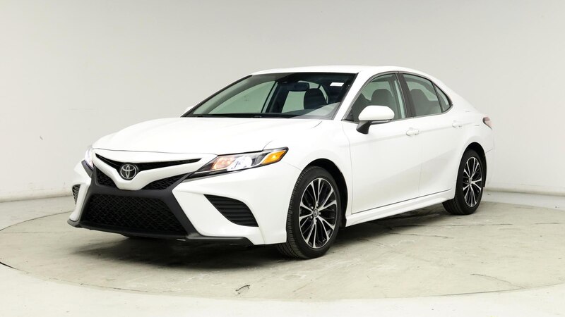 2019 Toyota Camry SE 4