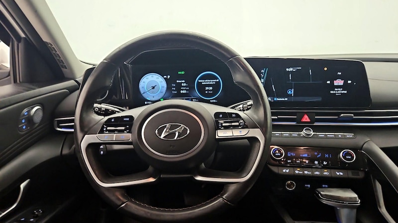 2023 Hyundai Elantra Limited Edition 10