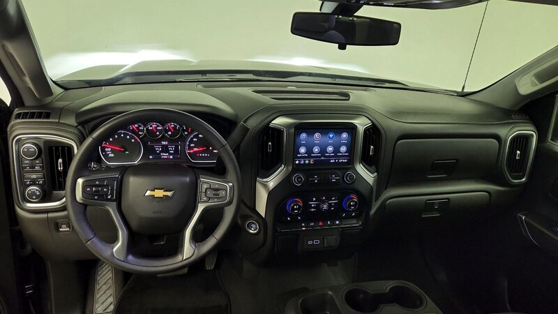 2022 Chevrolet Silverado 1500 LT 9