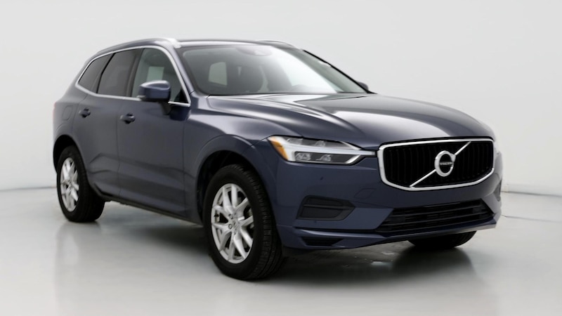 2020 Volvo XC60 T5 Momentum Hero Image