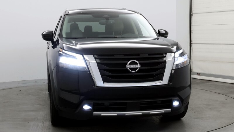 2022 Nissan Pathfinder SL 5