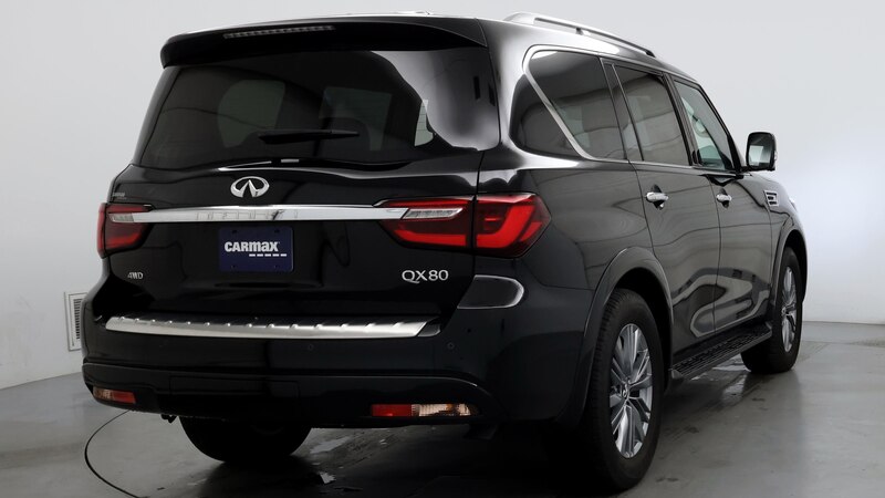 2021 INFINITI QX80 Luxe 8