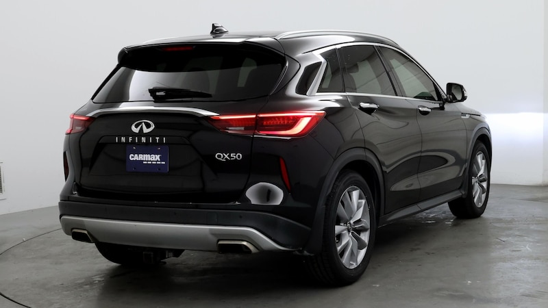 2021 INFINITI QX50 Essential 8