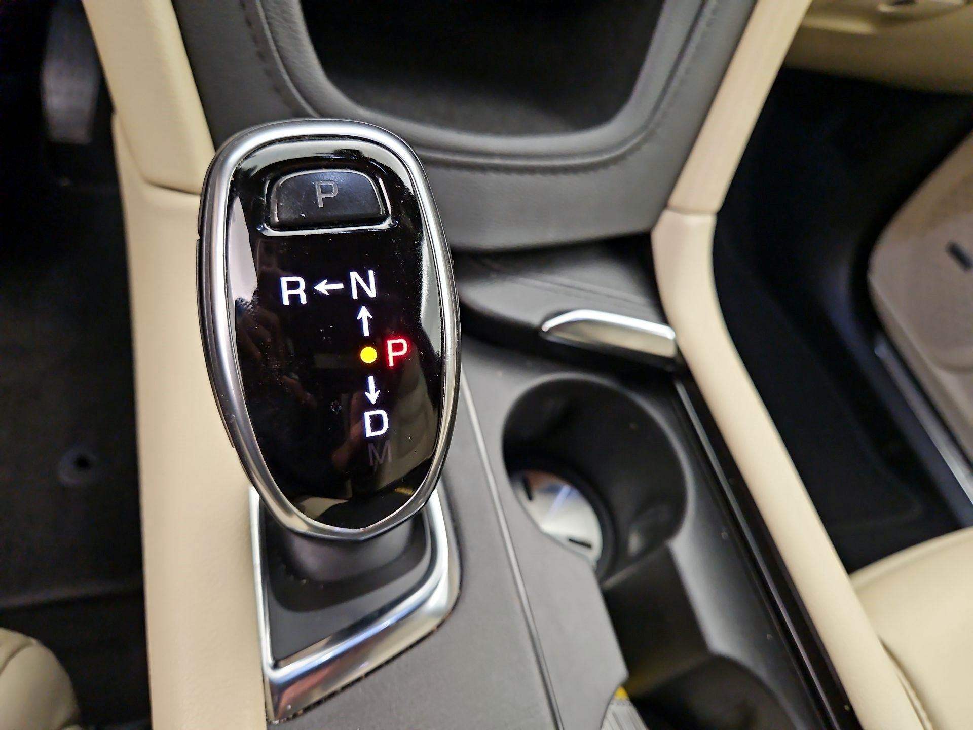 Thumbnail: 2019 Cadillac XT5 - 18