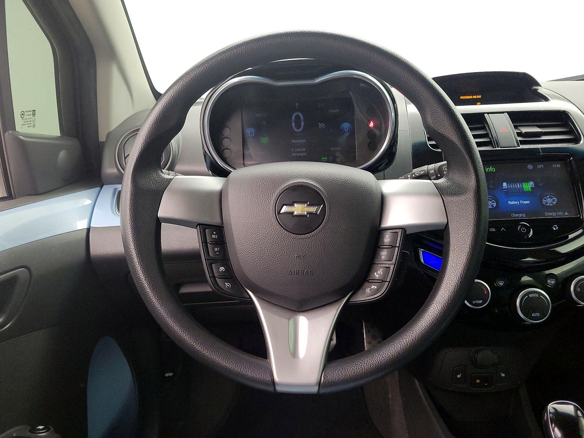 Thumbnail: 2015 Chevrolet Spark - 10