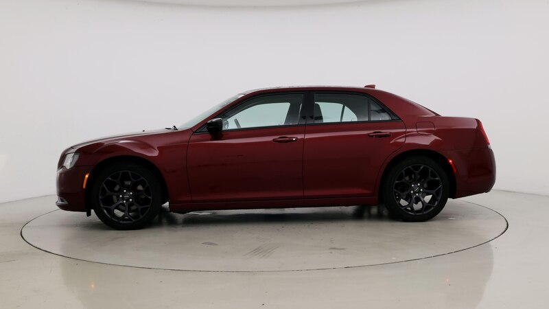 2019 Chrysler 300 Touring 3