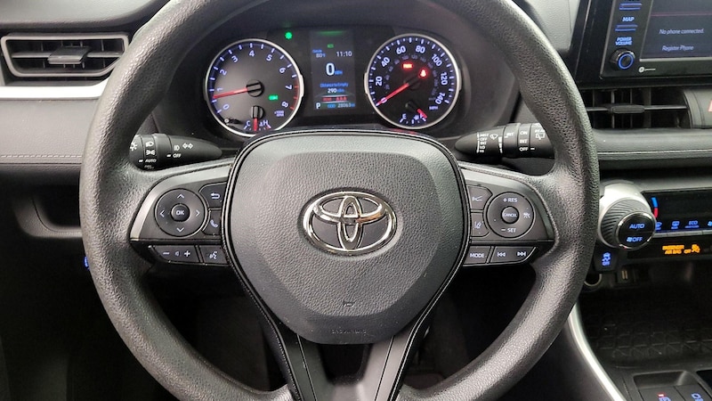 2021 Toyota RAV4 XLE 10