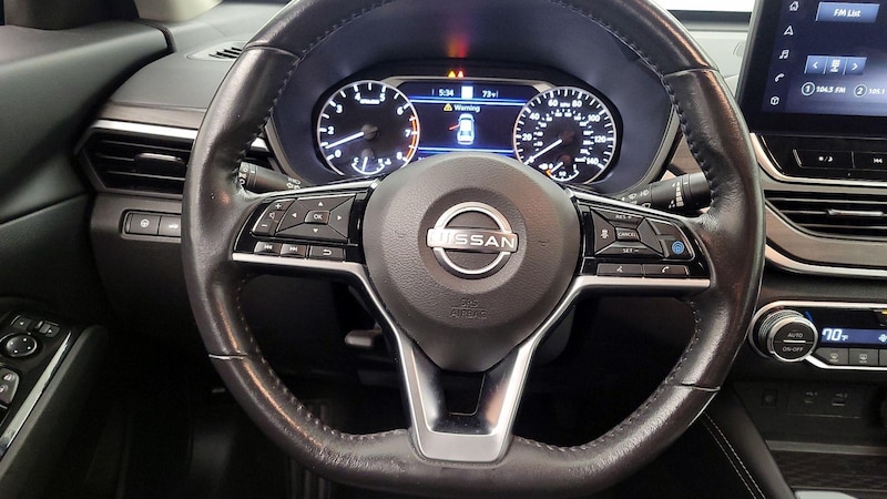 2023 Nissan Altima SL 10