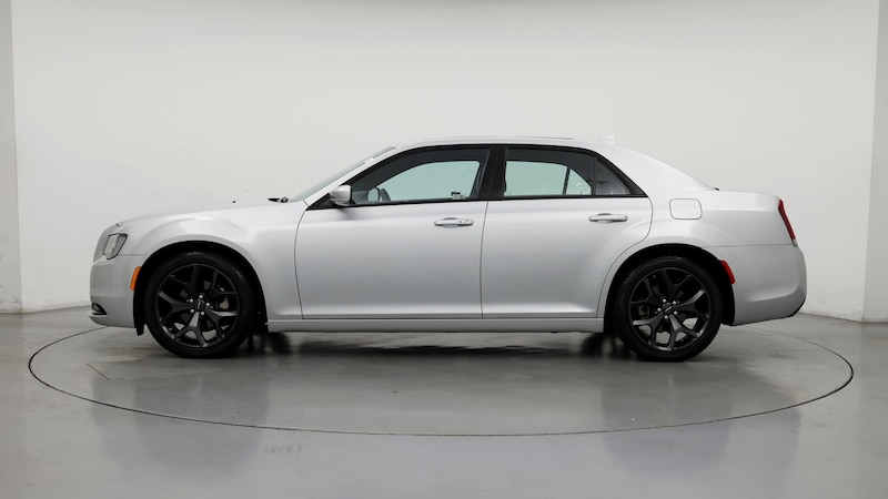 2023 Chrysler 300 S 3