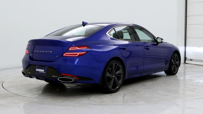 2022 Genesis G70 3.3T 8