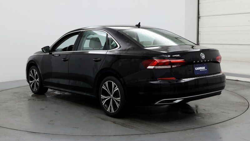 2022 Volkswagen Passat SE 2