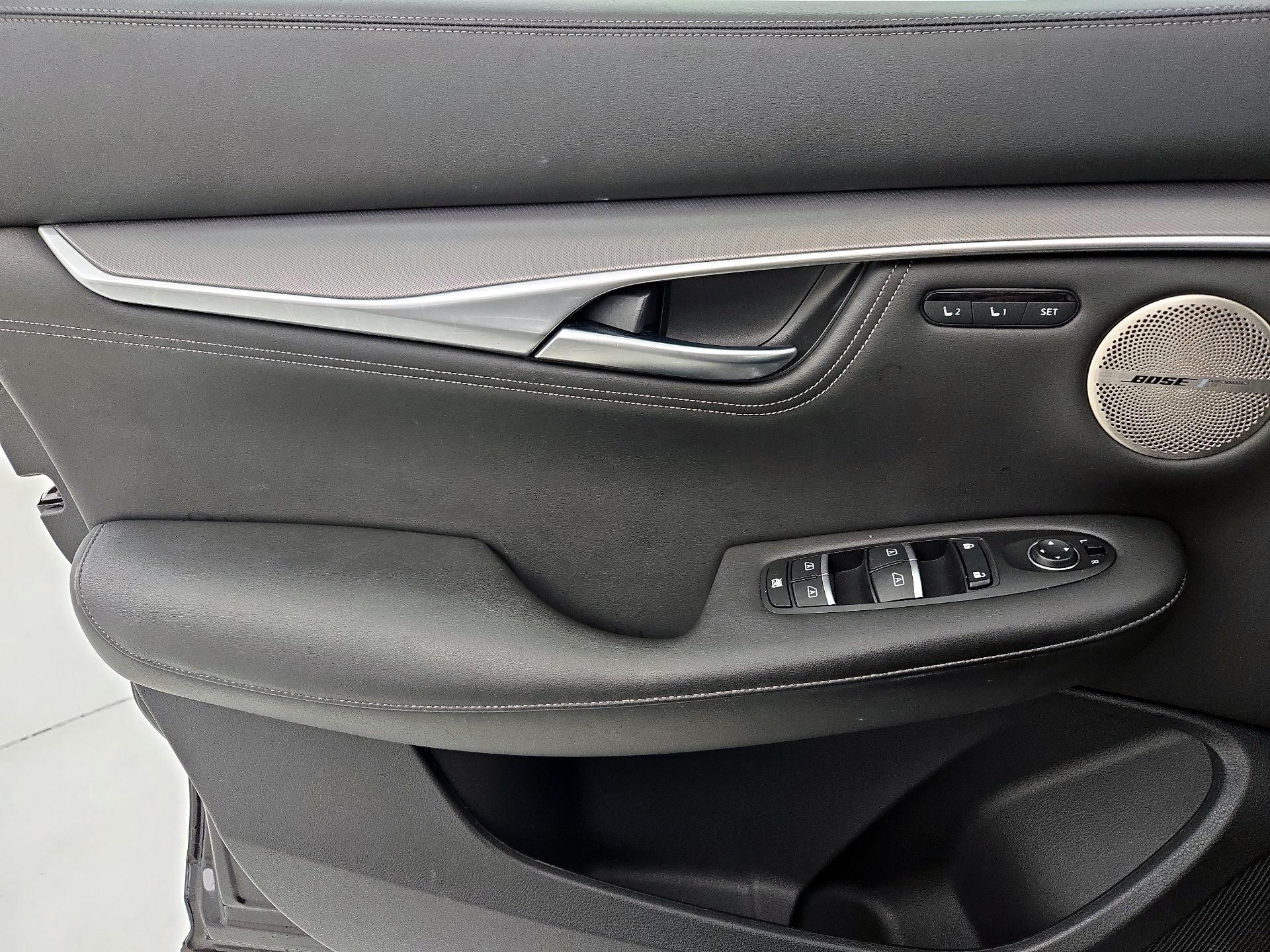 Thumbnail: 2022 INFINITI QX55 - 12
