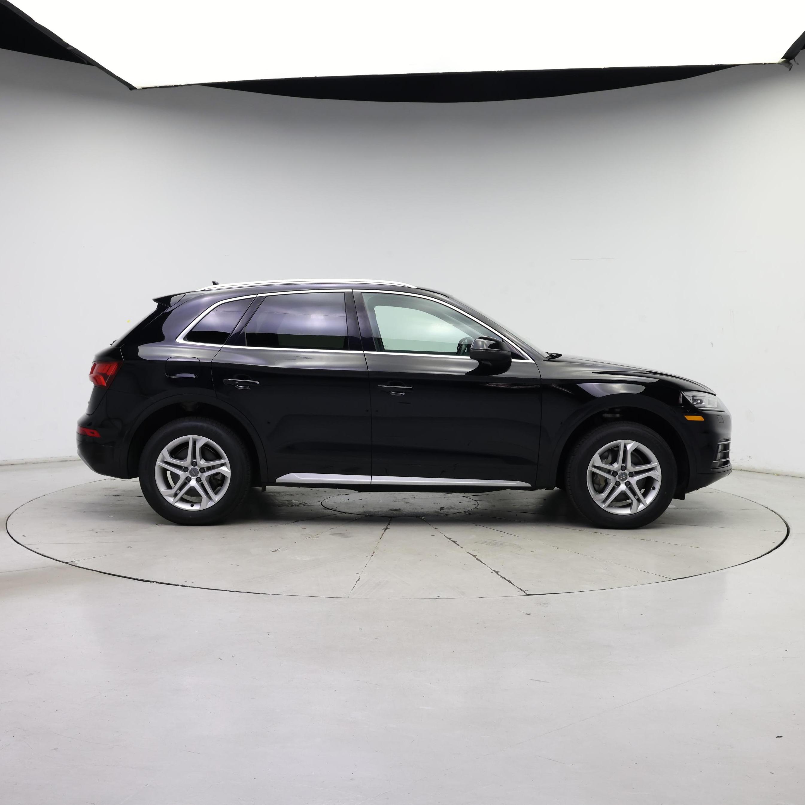 Thumbnail: 2019 Audi Q5 - 7