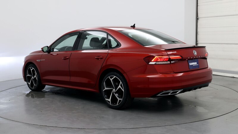 2021 Volkswagen Passat R-Line 2