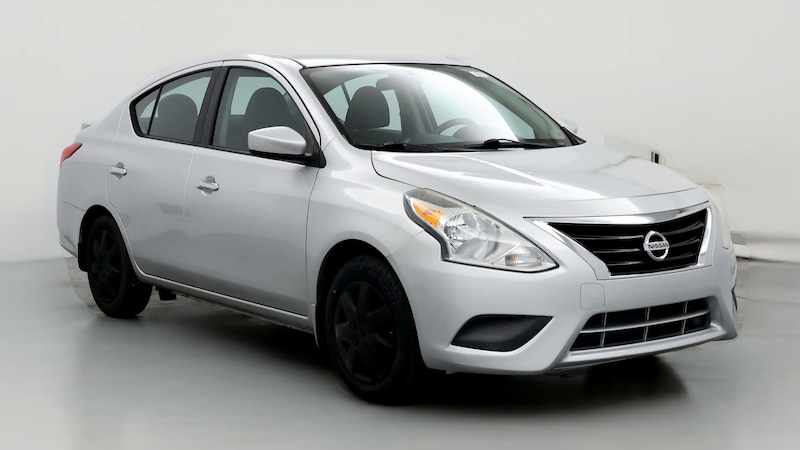 2016 Nissan Versa SV Hero Image