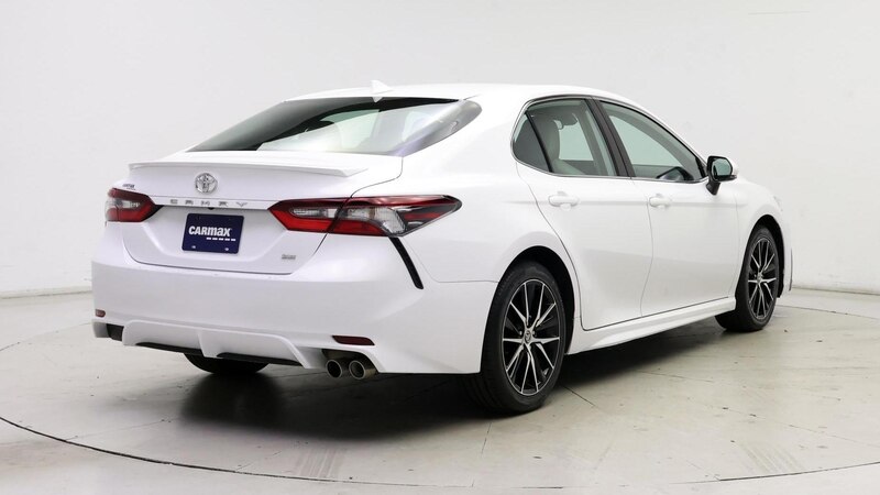 2023 Toyota Camry SE 8