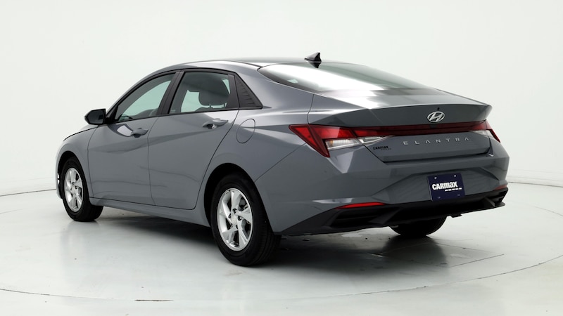 2022 Hyundai Elantra SE 2