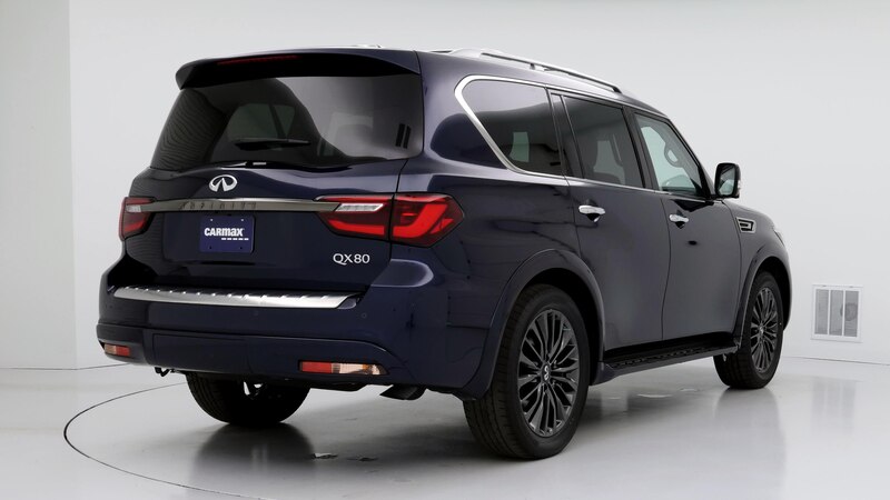 2022 INFINITI QX80 Premium Select 8