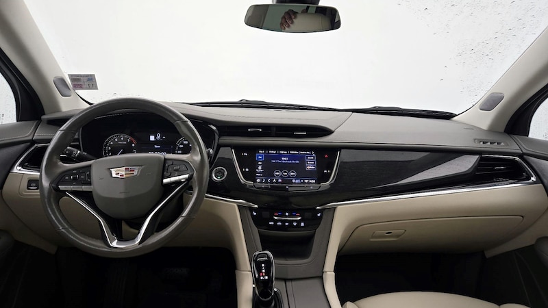 2021 Cadillac XT6 Premium Luxury 9