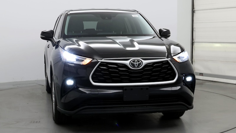 2020 Toyota Highlander LE 5