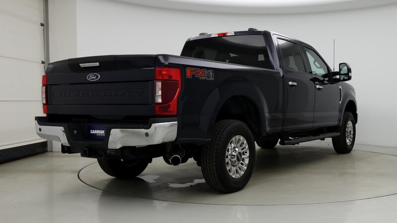 2022 Ford F-350 XLT 8