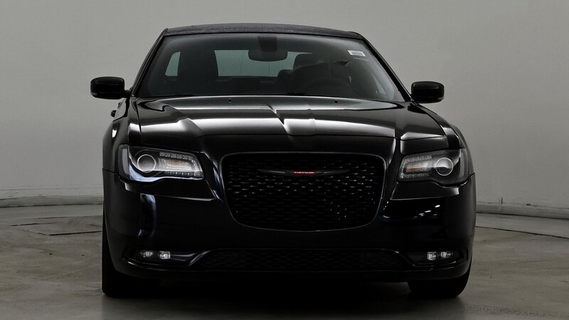 2023 Chrysler 300 S 5